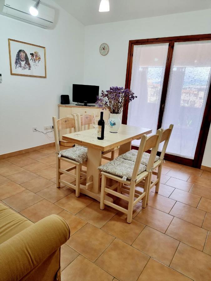 Apartment La Casa Di Arly Olbia